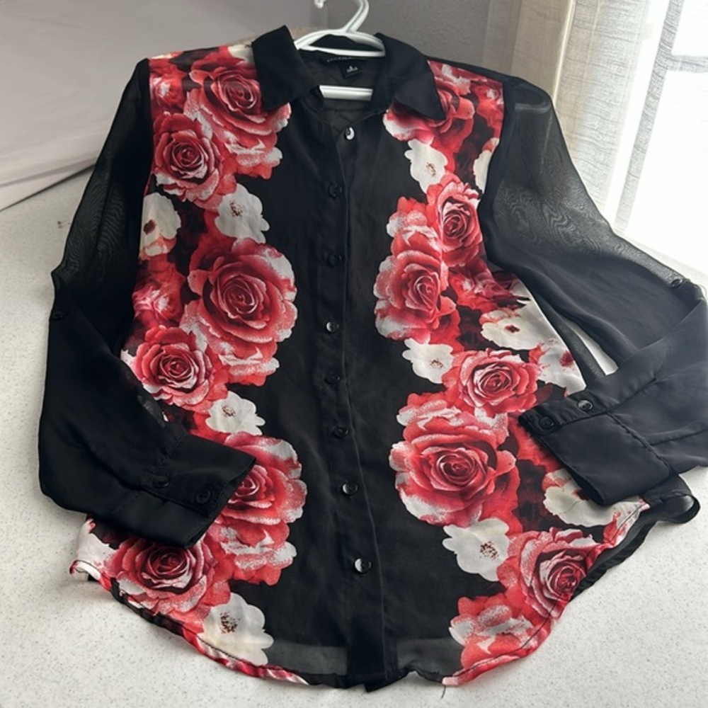 435. I.N San Francisco Black Red Sheer Button Down Shirt Small